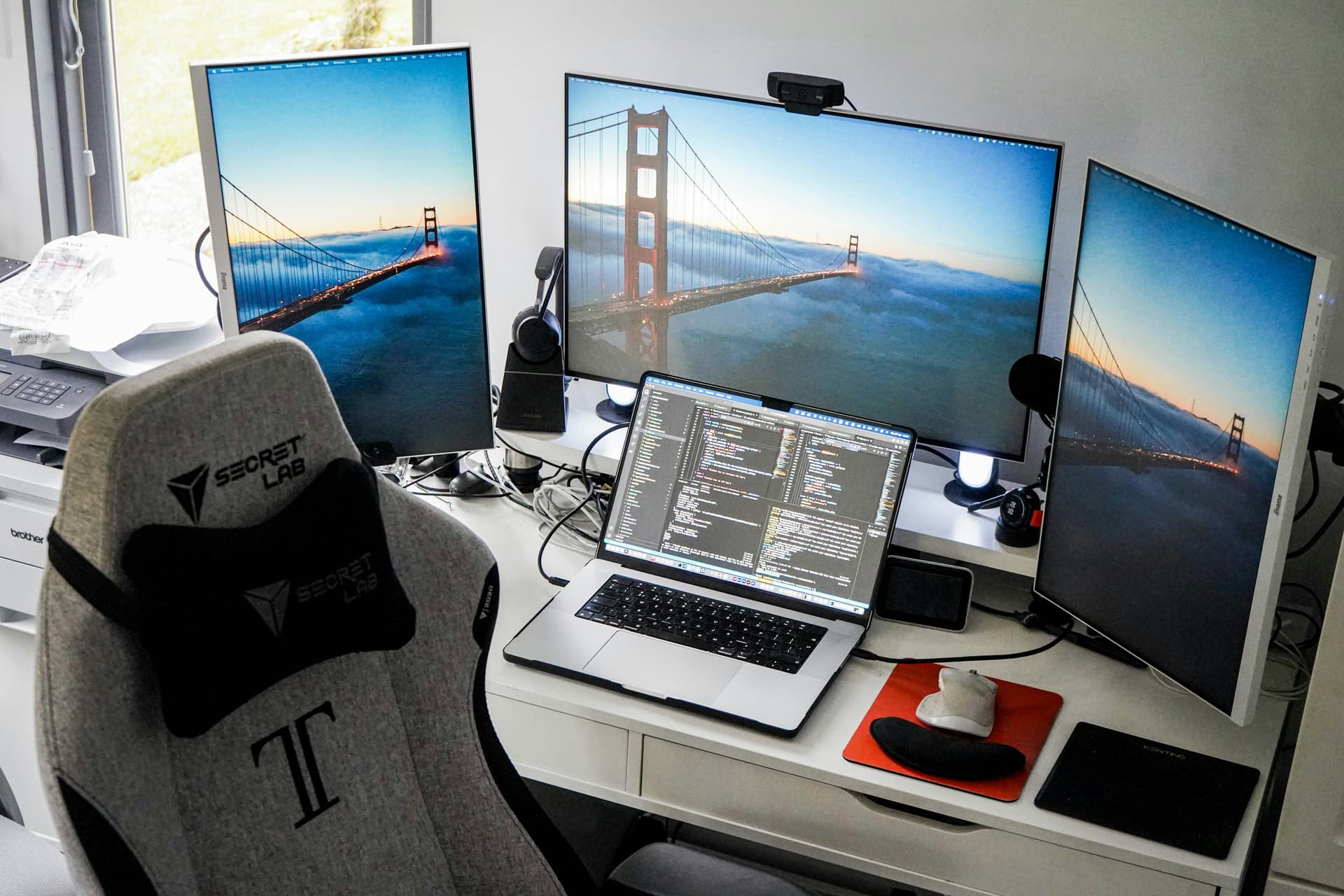Desk